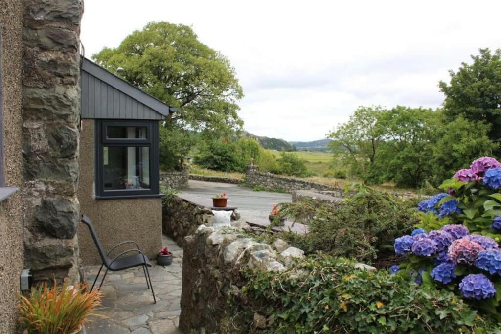 Cosy Cottage In Snowdonia Brynkir Extérieur photo